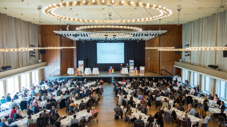 Engagementkongress NRW 2017 »Bürgerschaftliches Engagement fördern – sozialen Zusammenhalt und Demokratie stärken« 31